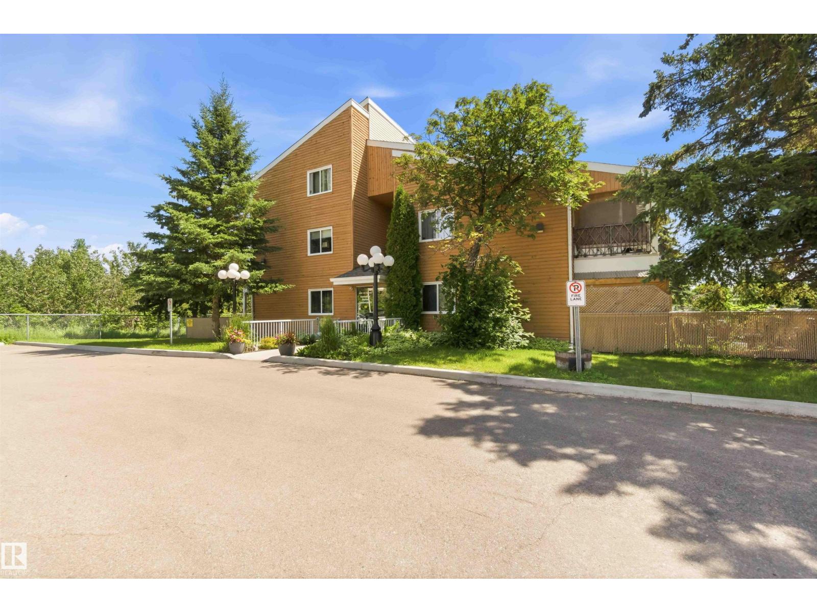 #204 4601 131 AV NW - 2