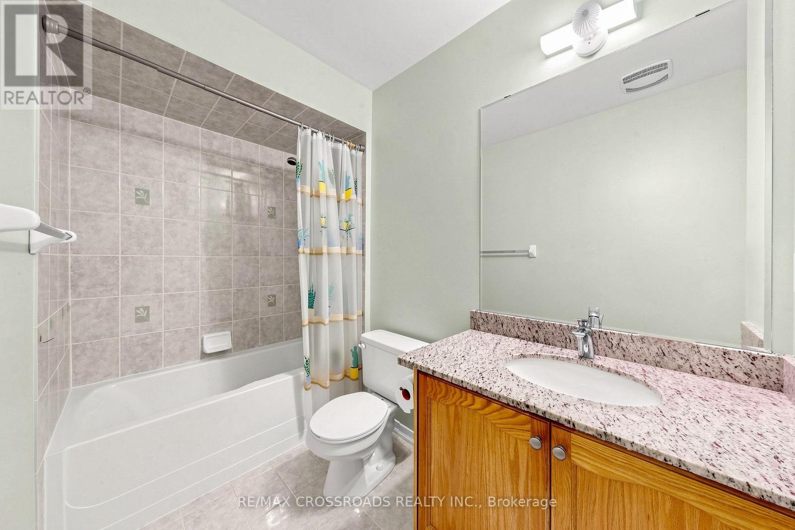 41 PRINCE CHARLES WAY - 19
