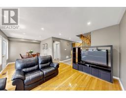 41 Prince Charles Way, Markham, ON L6C0B4 Photo 8