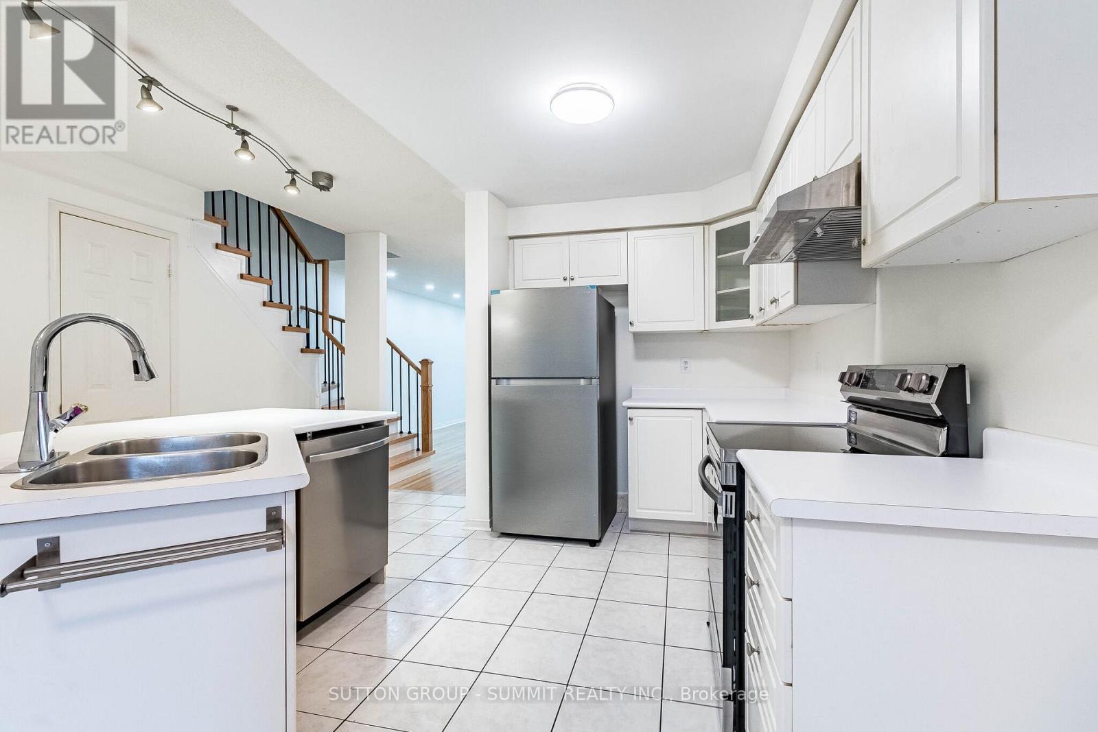 #63 1591 SOUTH PARADE COURT - Image 13