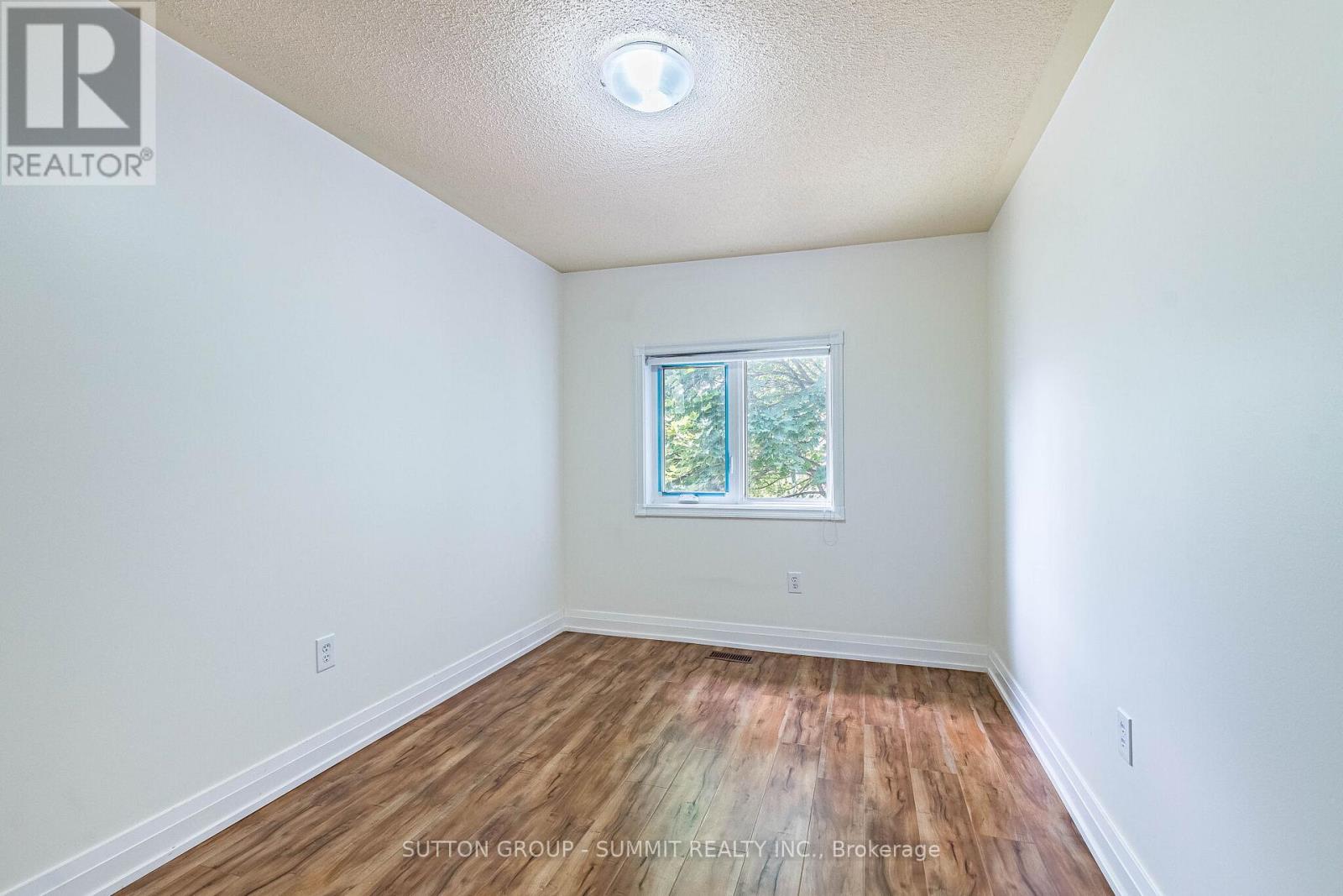 #63 1591 SOUTH PARADE COURT - 36