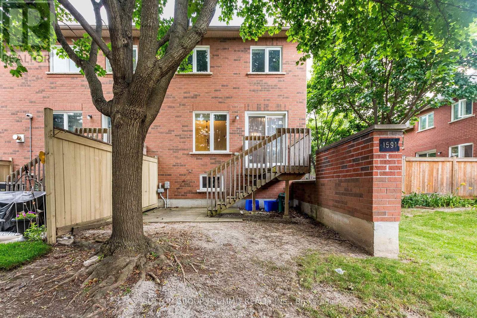 #63 1591 SOUTH PARADE COURT - 48