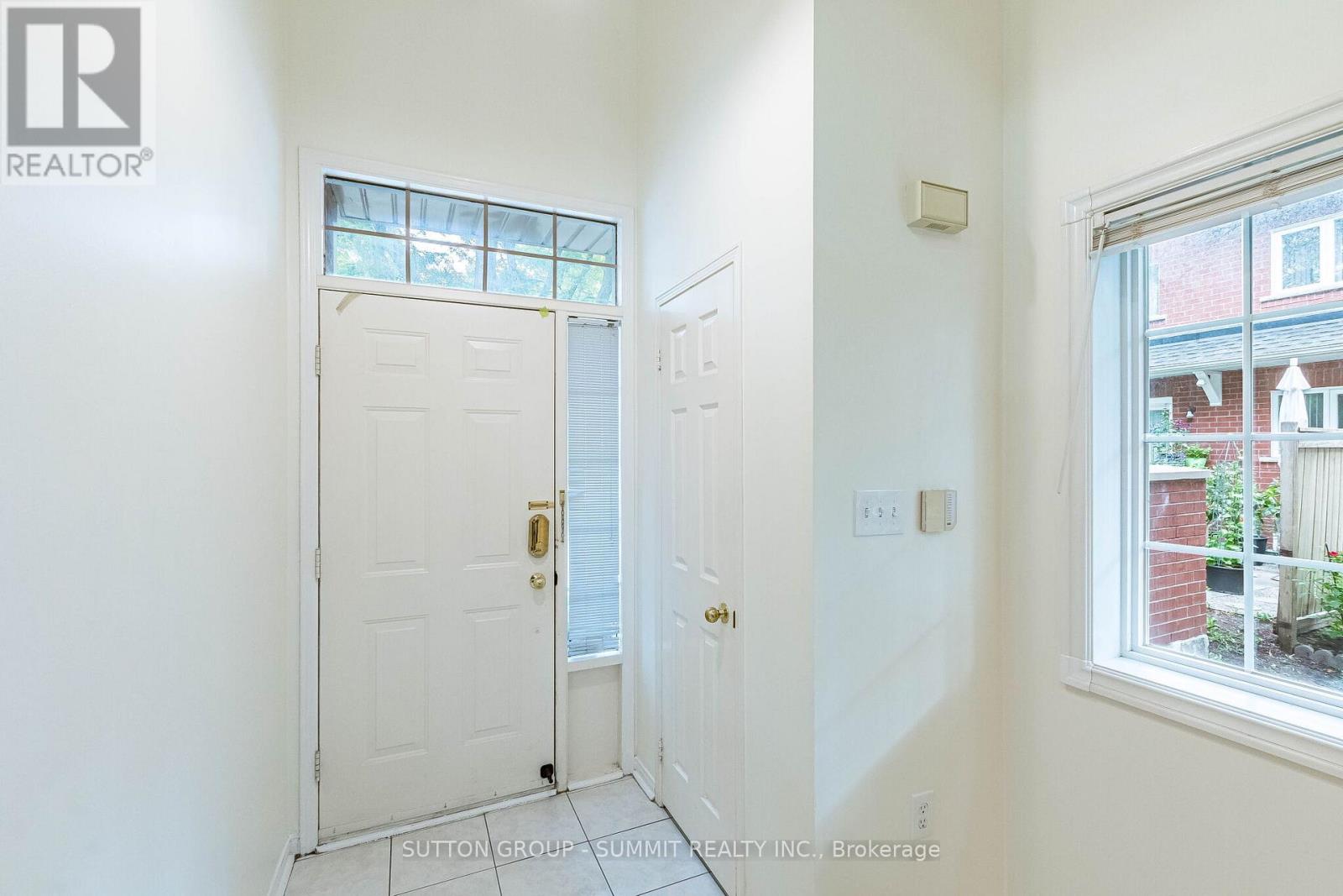 #63 1591 SOUTH PARADE COURT - 5