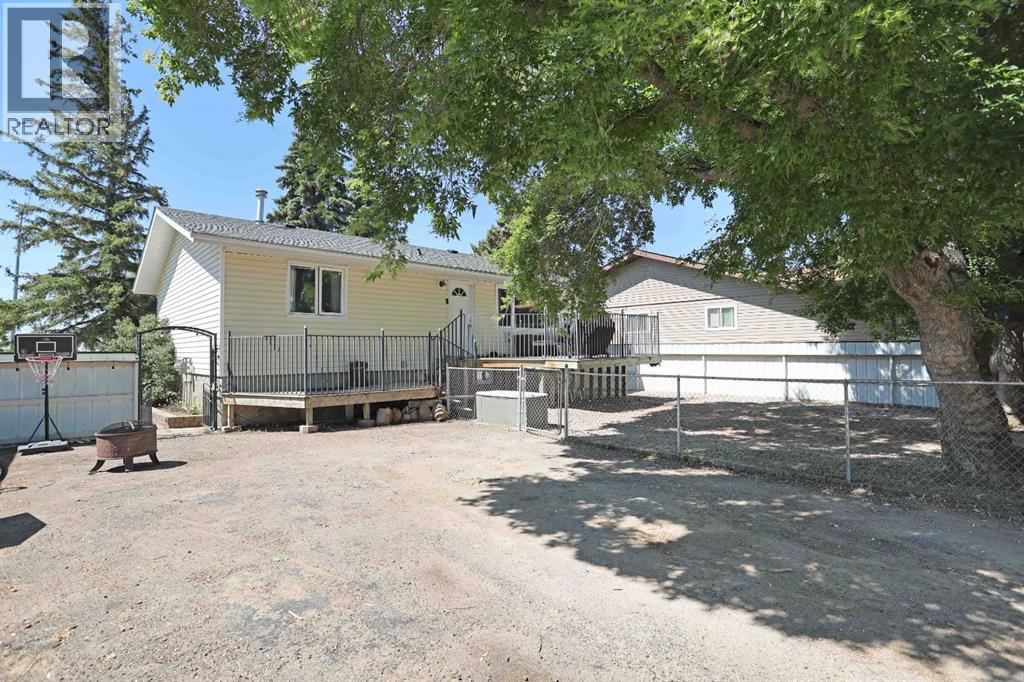 52 Marshall Drive W — photo 33
