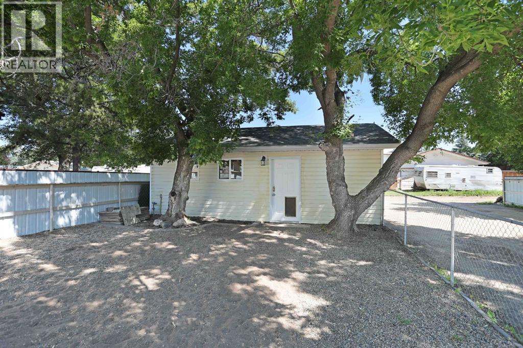 52 Marshall Drive W — photo 36