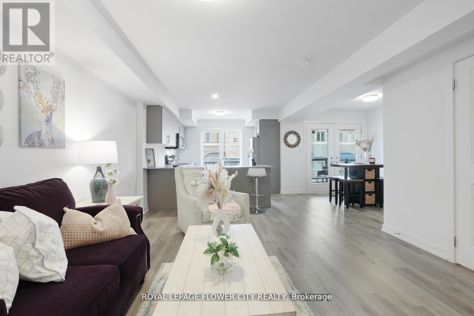 #16 205 WEST OAK TRAIL - 13