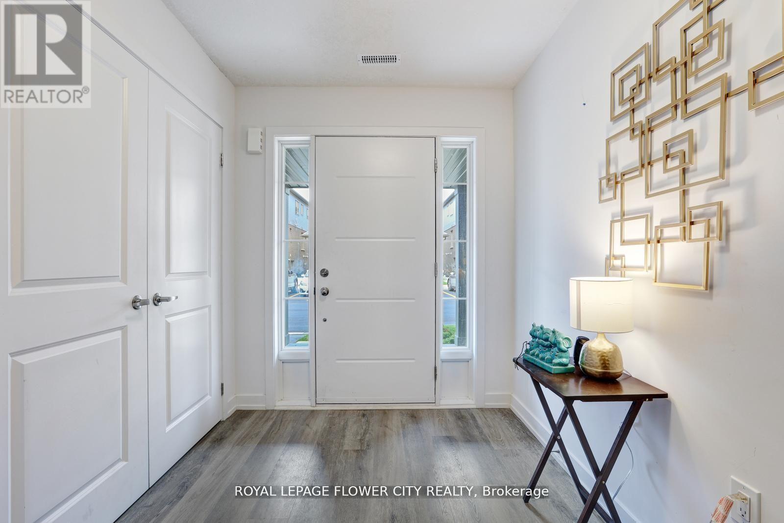 #16 205 WEST OAK TRAIL - 16