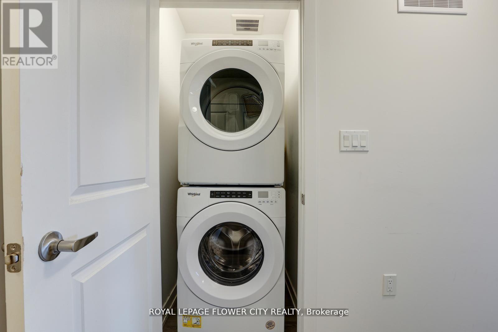#16 205 WEST OAK TRAIL - 21