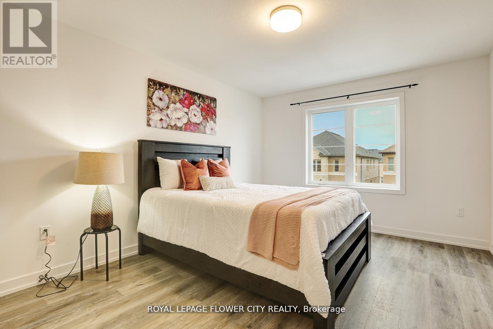 #16 205 WEST OAK TRAIL - 34
