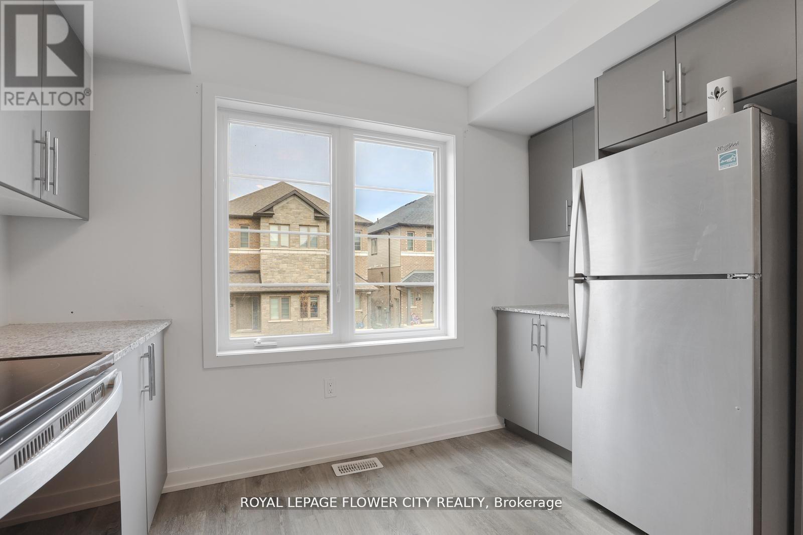 #16 205 WEST OAK TRAIL - 7