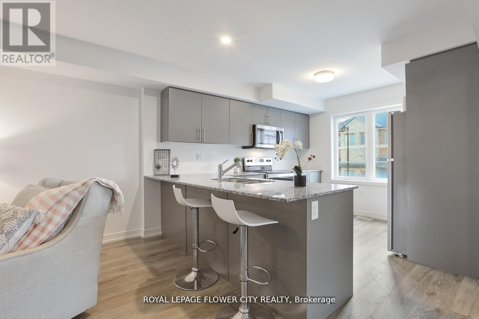 #16 205 WEST OAK TRAIL - 9