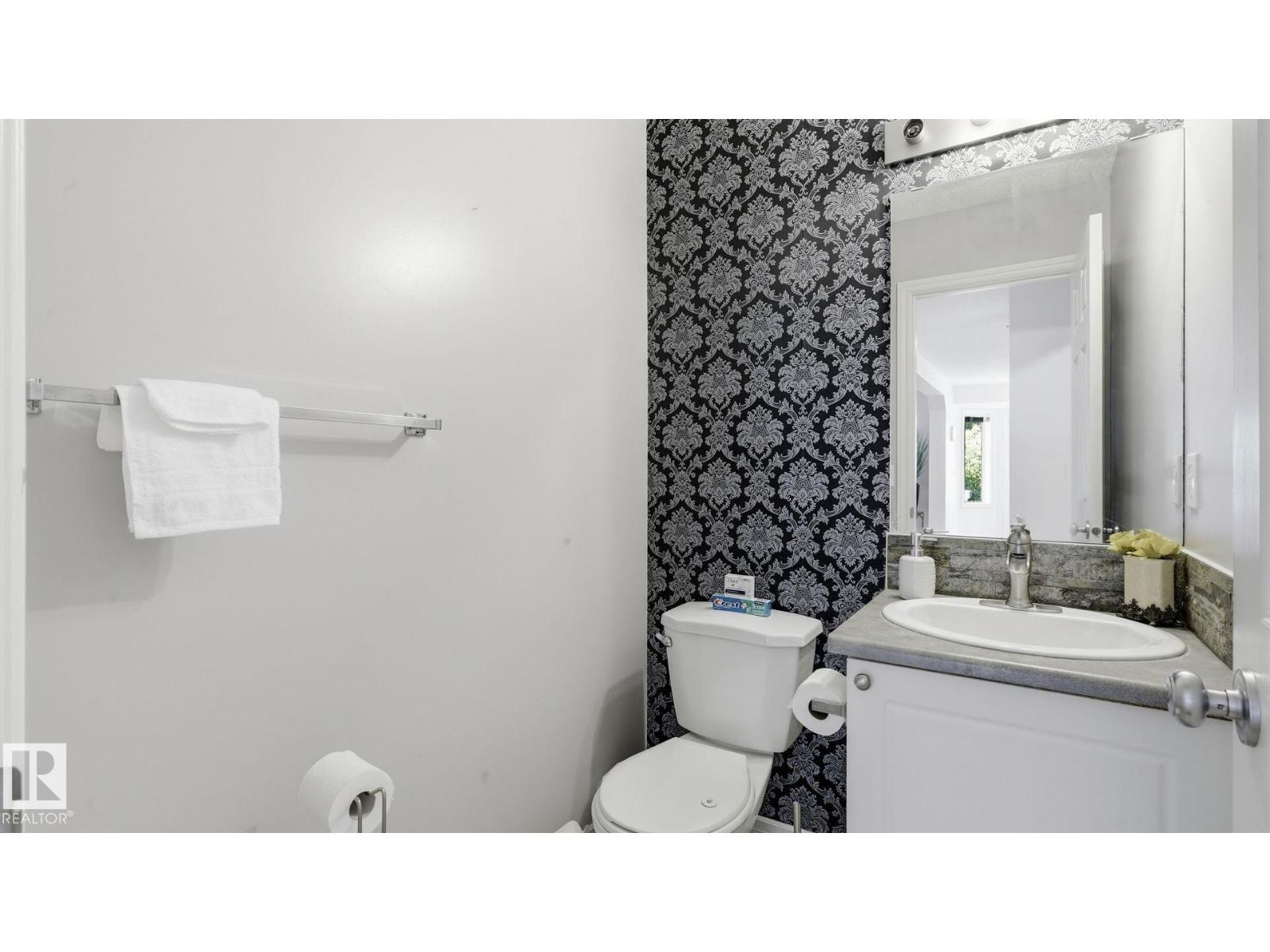 3591 MCLEAN CR SW - 22