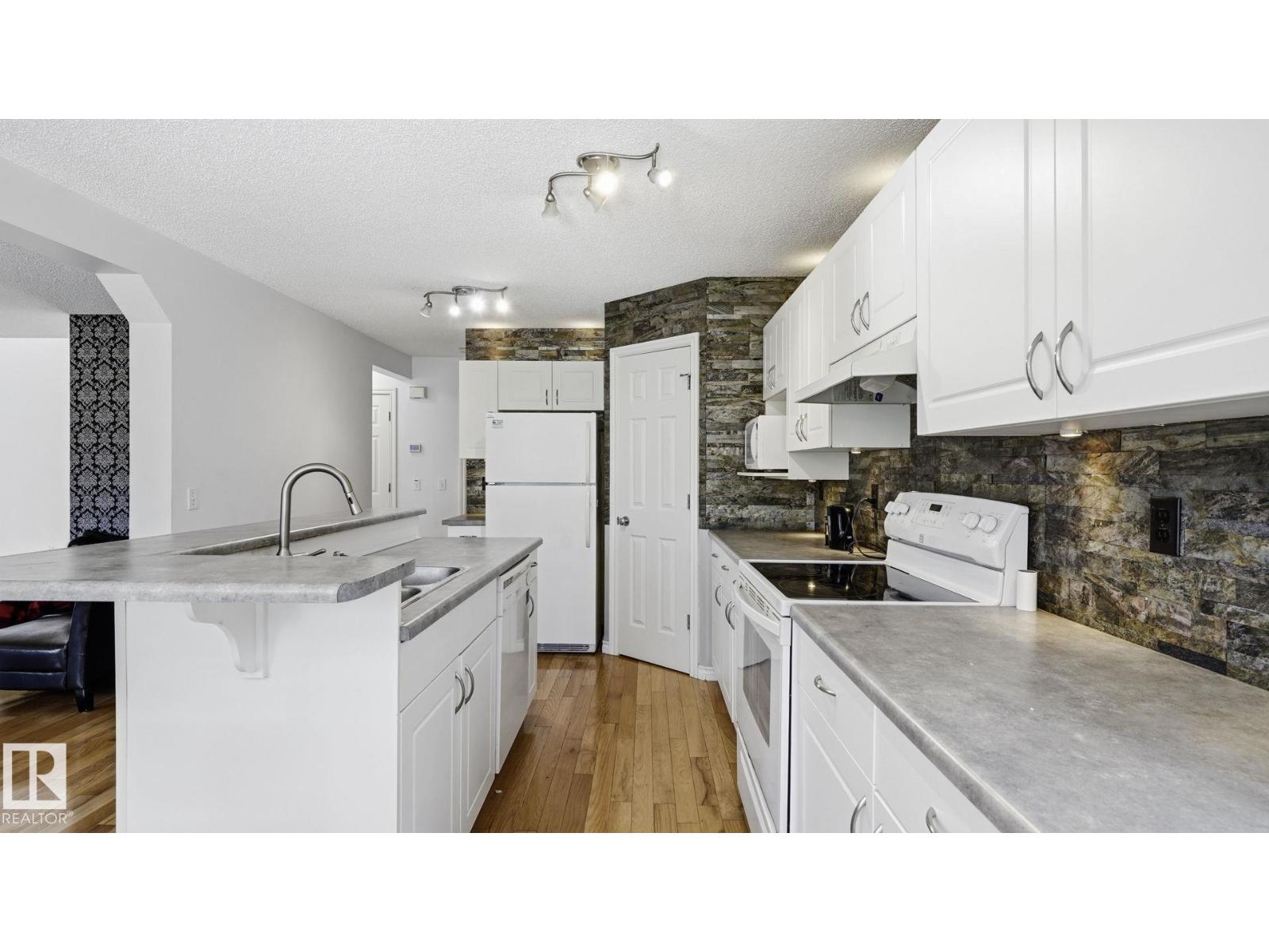 3591 MCLEAN CR SW - 10