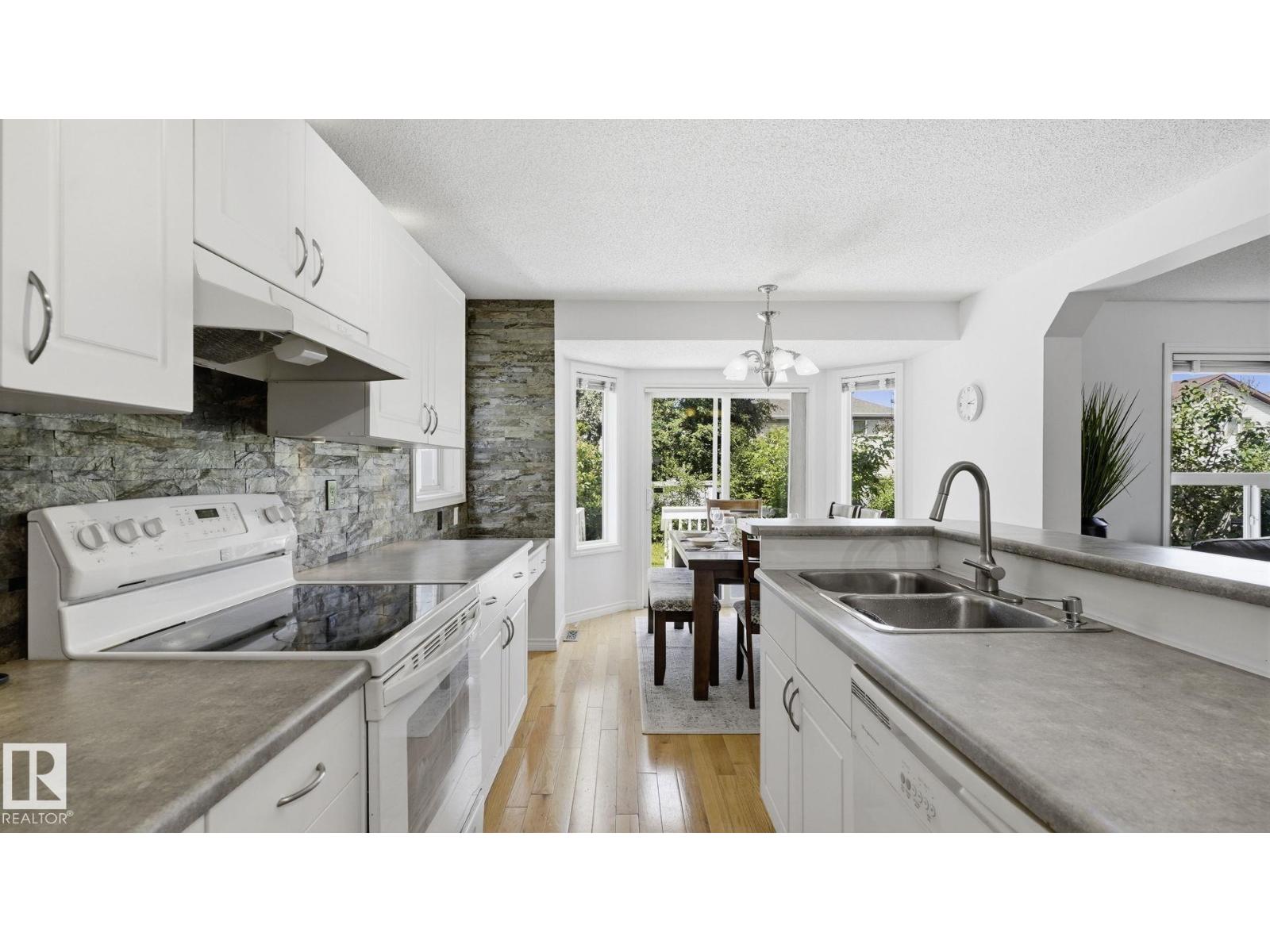 3591 MCLEAN CR SW - 9