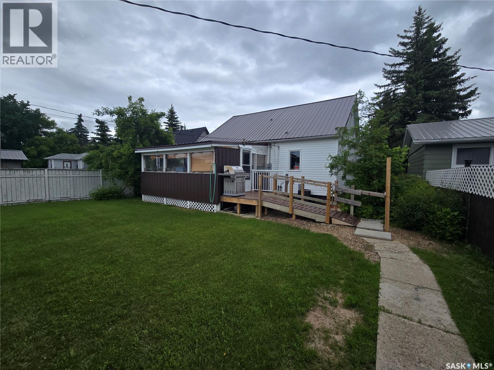 216 Scott STREET - 3