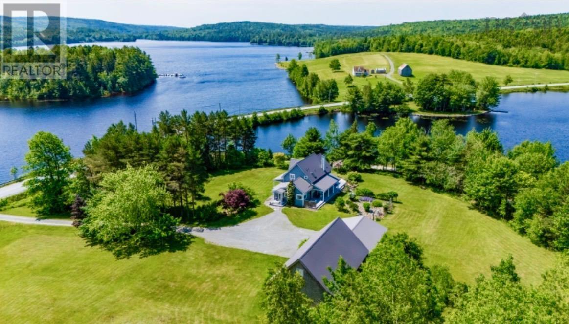 1563 New Ross Road - 1
