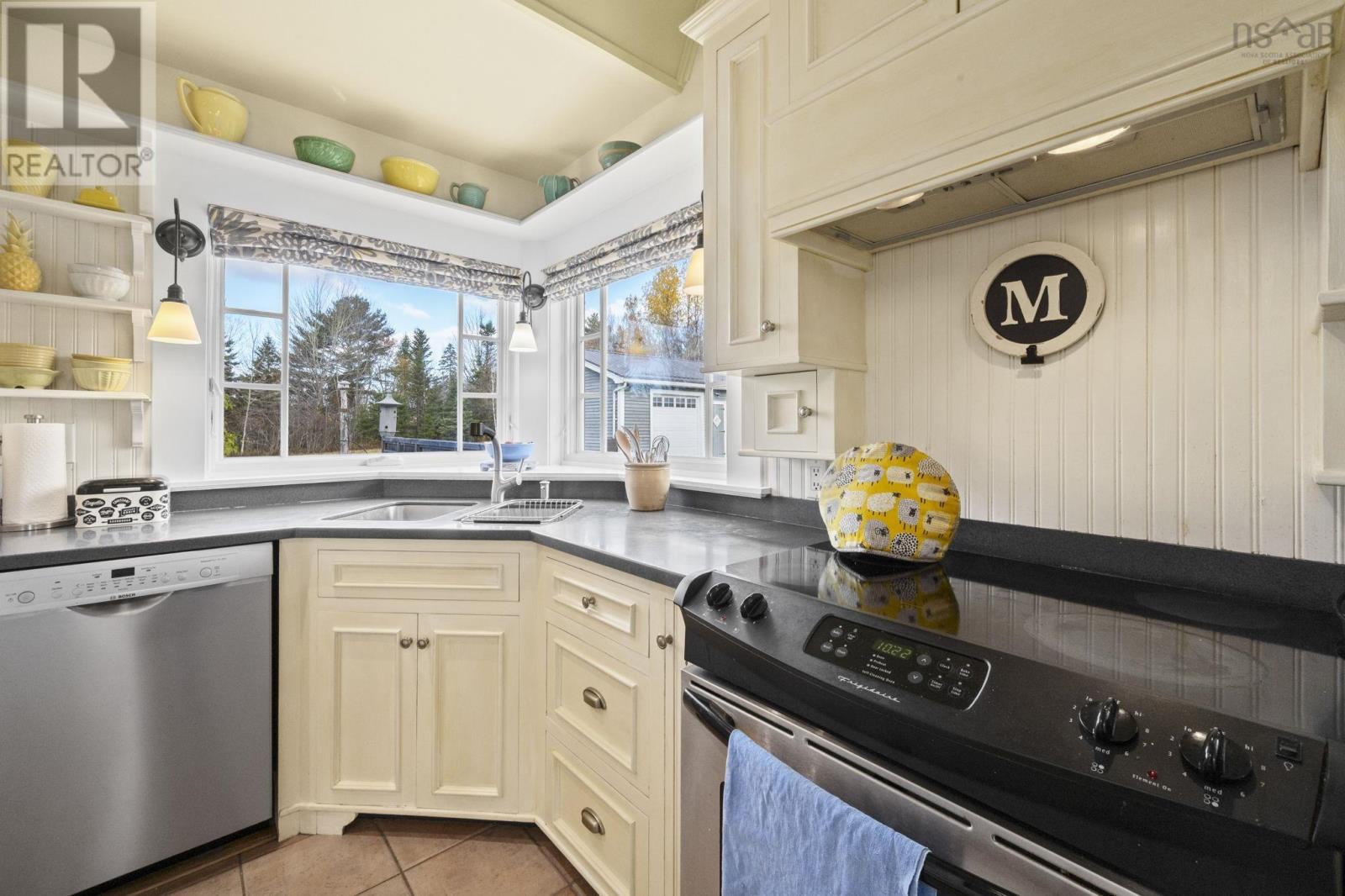 1563 New Ross Road - 27