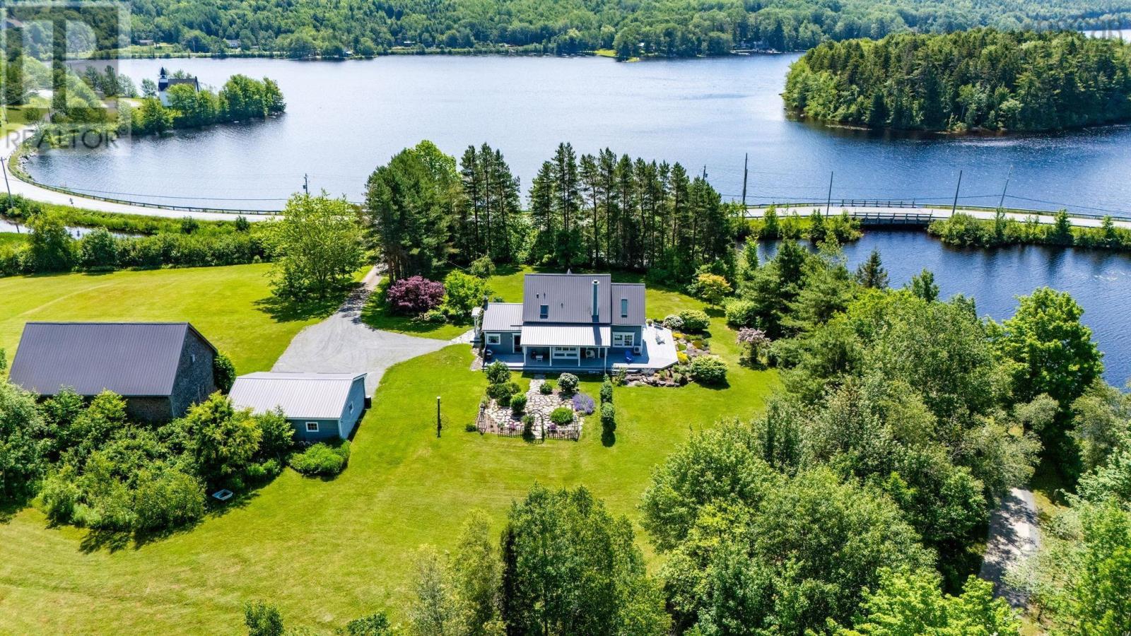 1563 New Ross Road - 9
