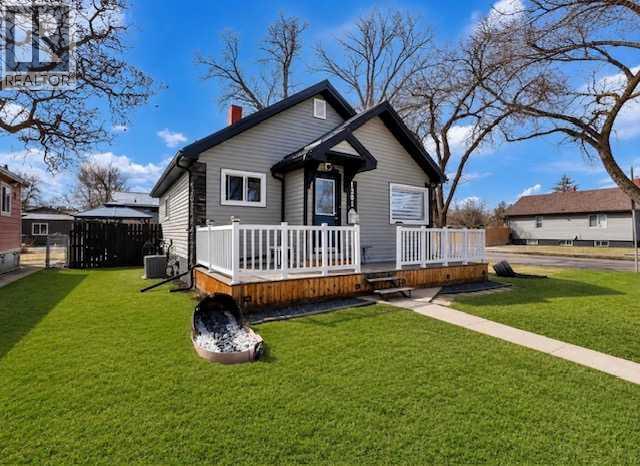 1201 Yuill Street SE - photo 3