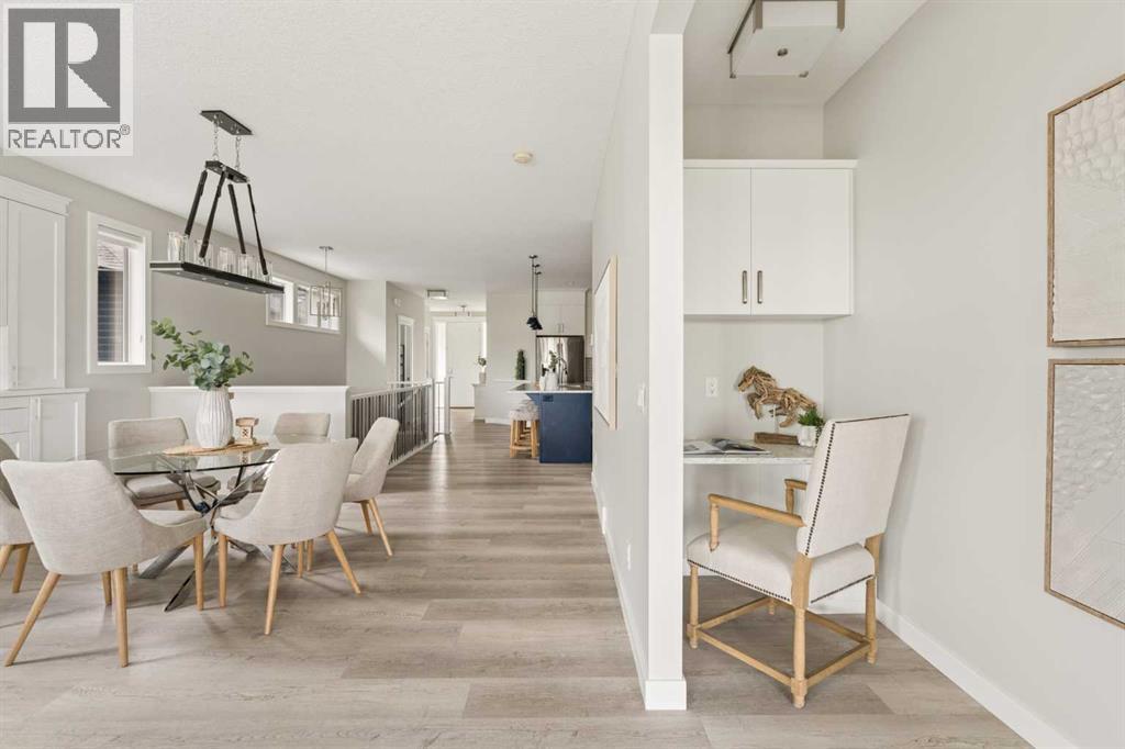 123 Crestridge Hill SW - 21