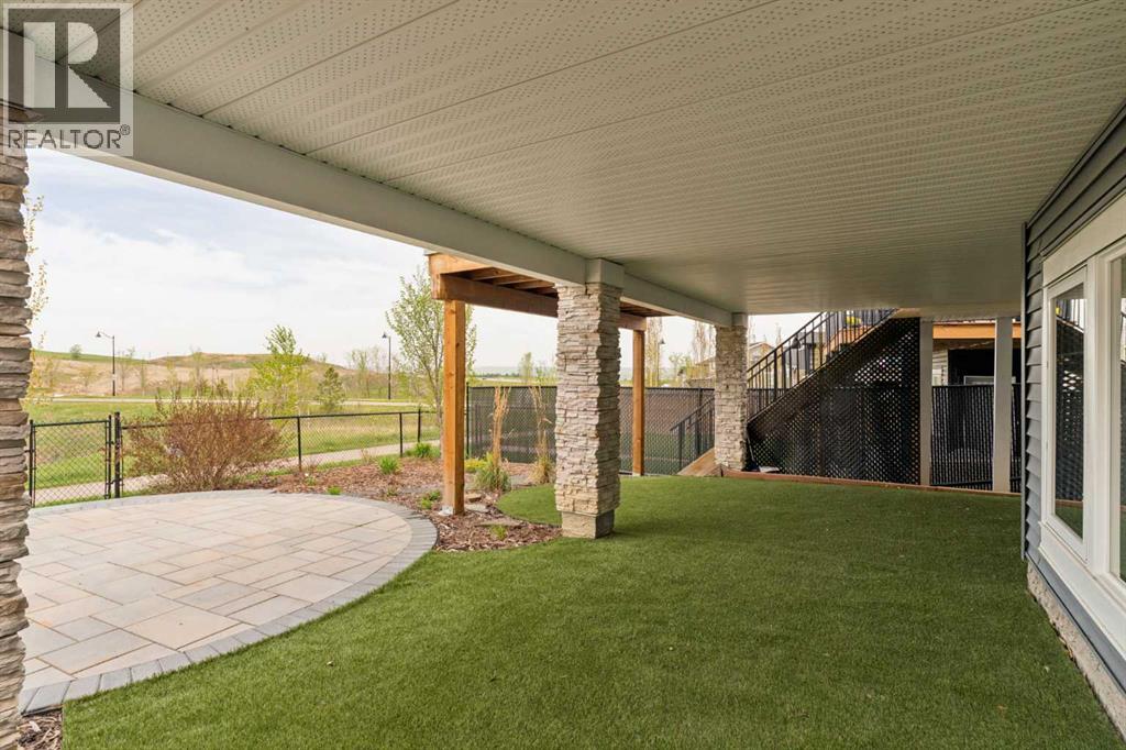 123 Crestridge Hill SW - 42
