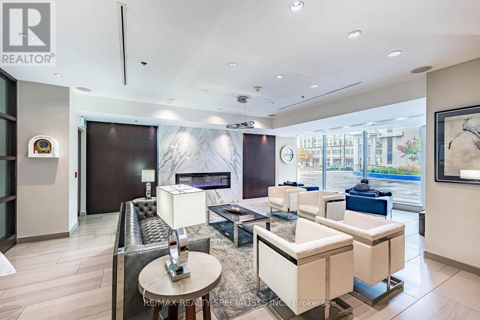 #2803 38 LEE CENTRE DRIVE - 7