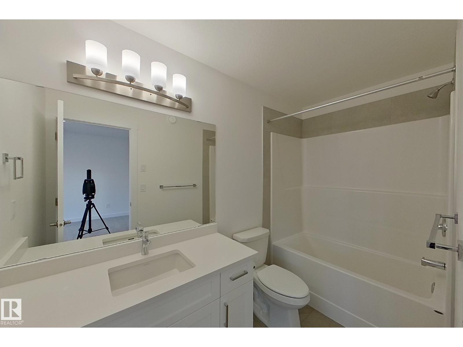 #54 2710 66 ST SW - 25