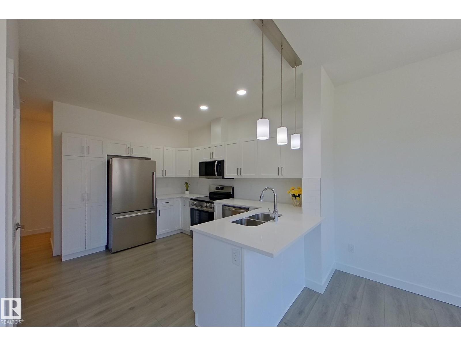#54 2710 66 ST SW - 3