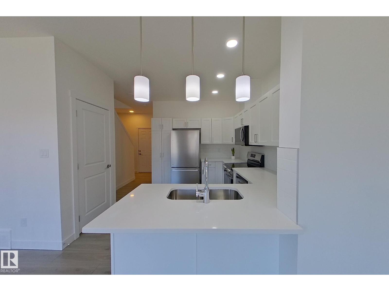 #54 2710 66 ST SW - 7