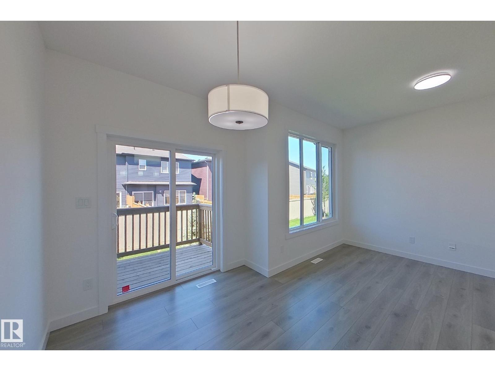 #54 2710 66 ST SW - 8