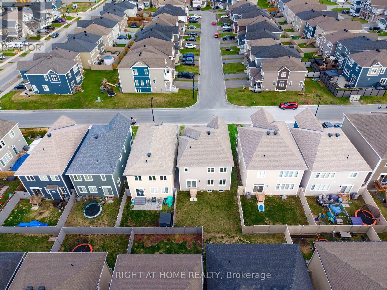 206 PURSUIT TERRACE - 20