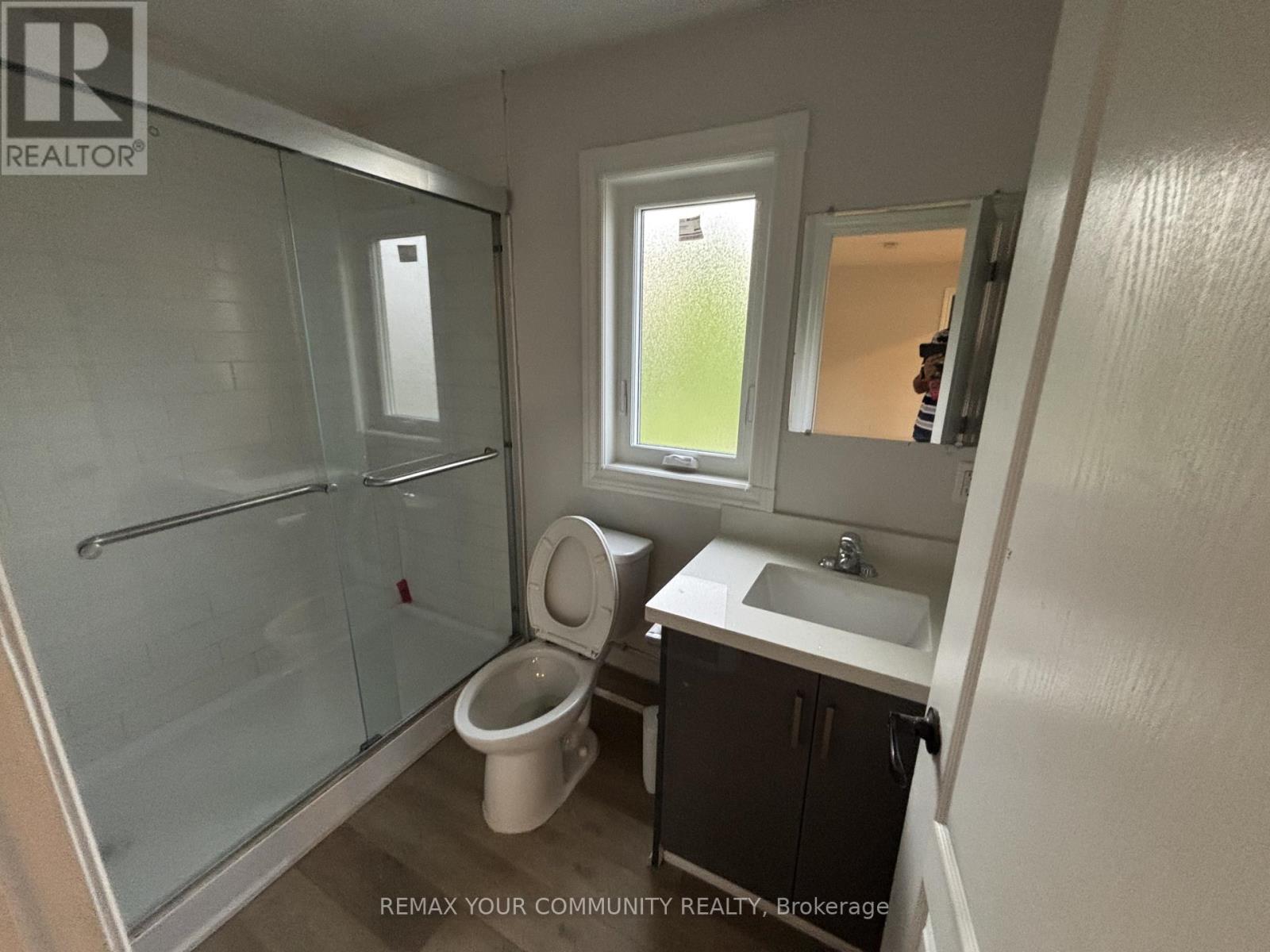 262 THE QUEENSWAY ROAD S - Image 16