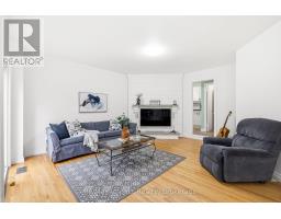 Bedroom 3 - 293 Blue Heron Drive, Oshawa, ON L1G6X7 Photo 11