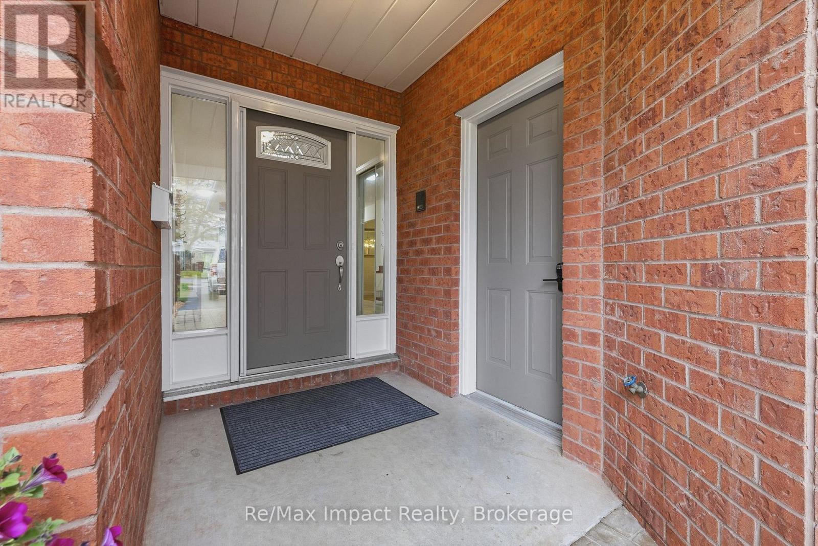 293 BLUE HERON DRIVE - 2