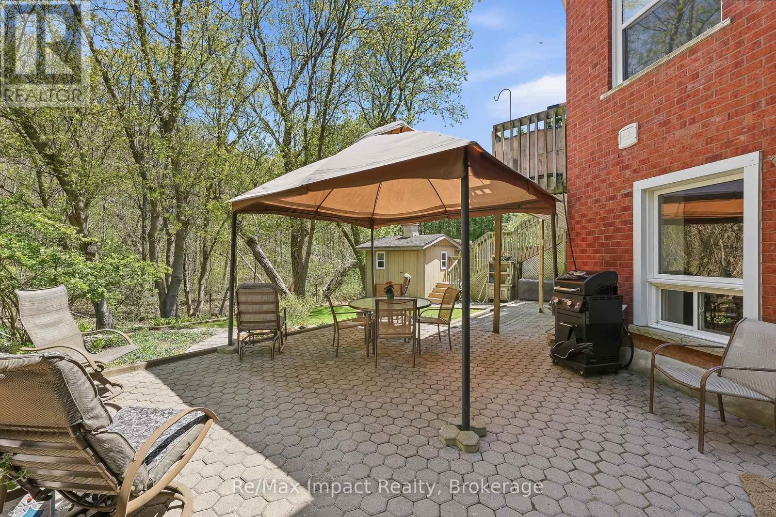 293 BLUE HERON DRIVE - 35