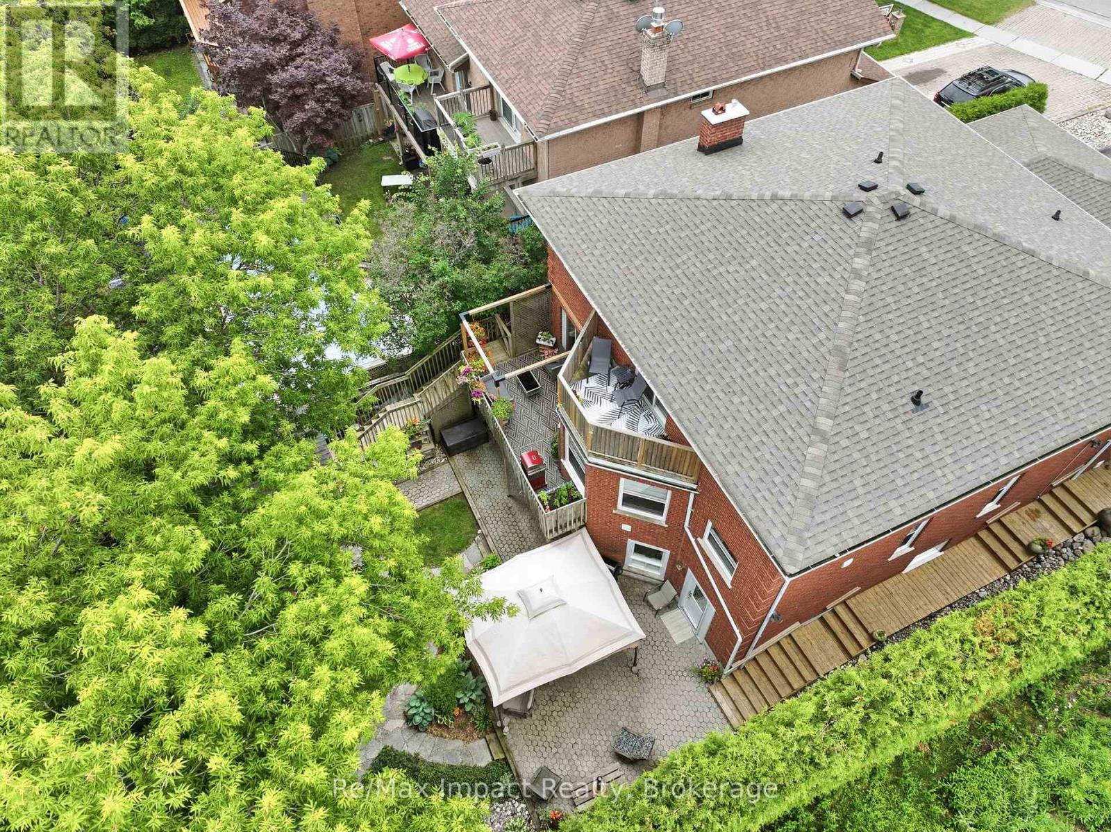 293 BLUE HERON DRIVE - 39