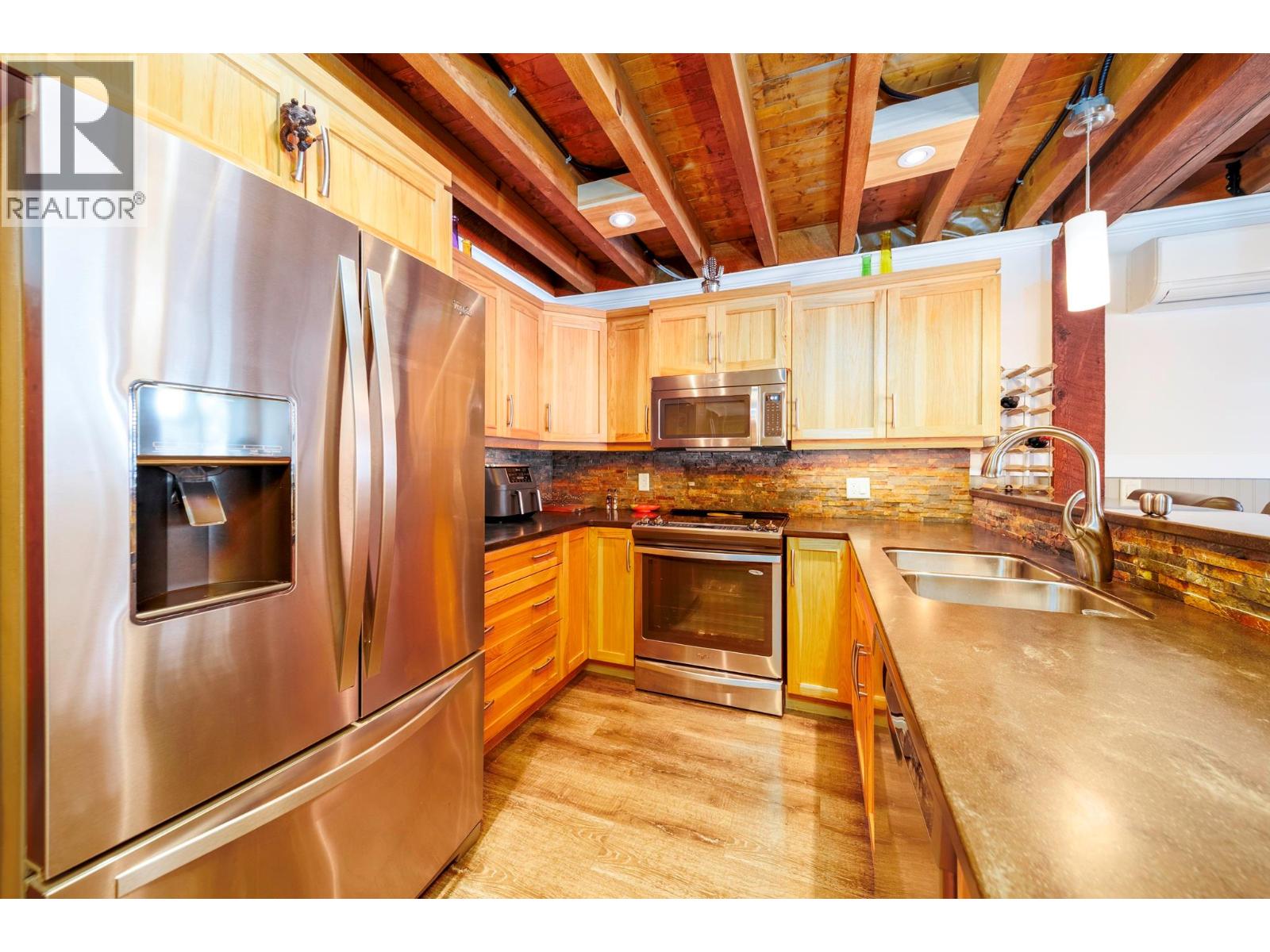 #10 4215 Westside Road - 26