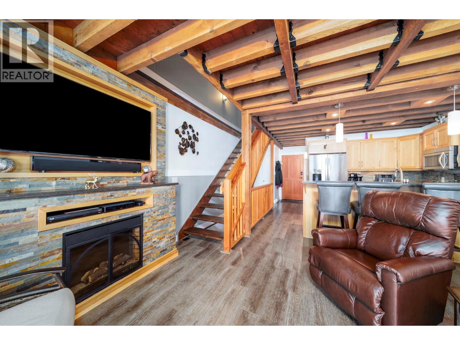 #10 4215 Westside Road - 35