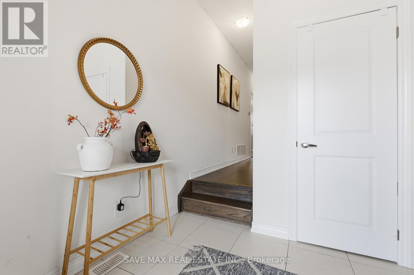 216 BROADACRE DRIVE - 21