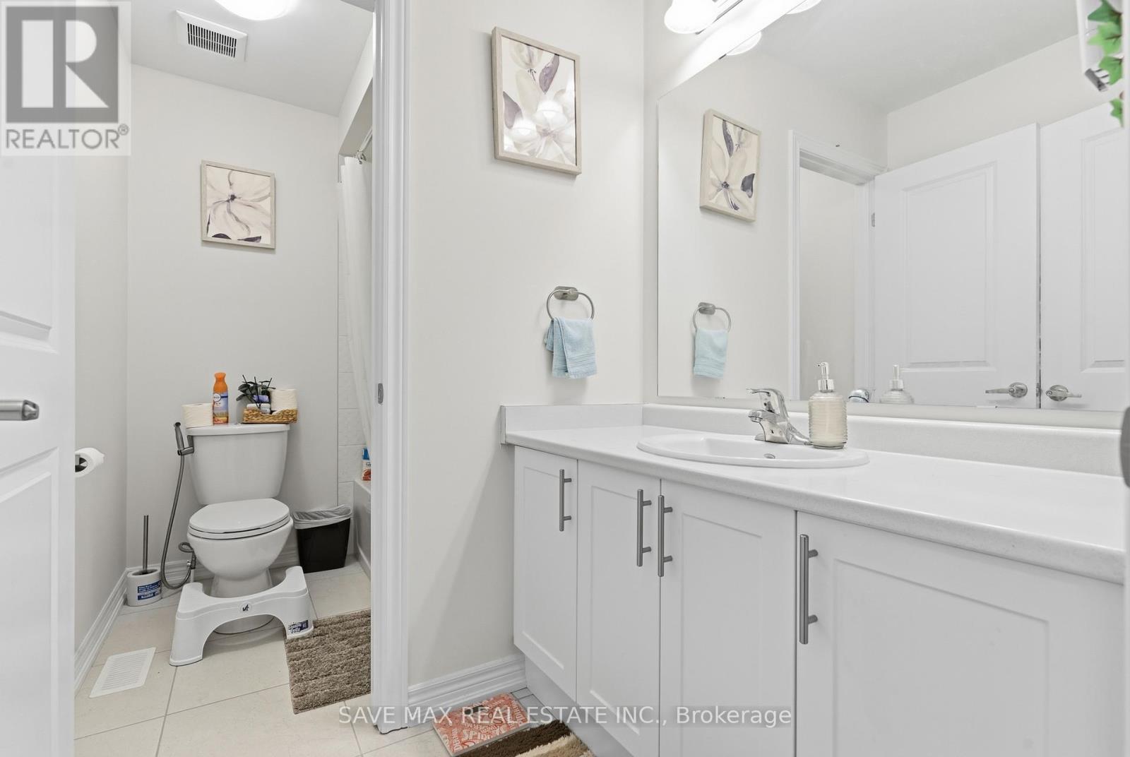 216 BROADACRE DRIVE - 31