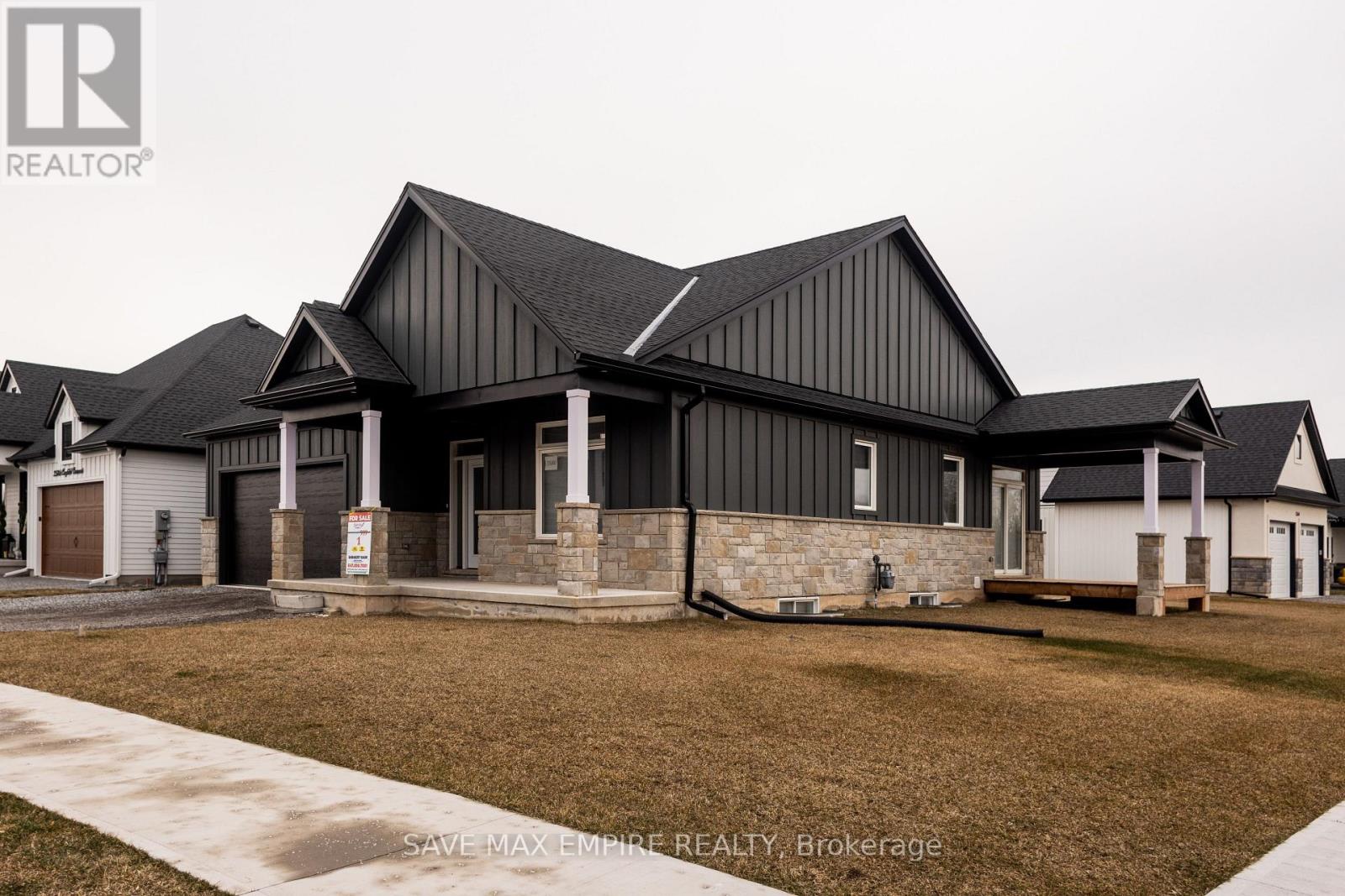 3580 CANFIELD CRESCENT - 1