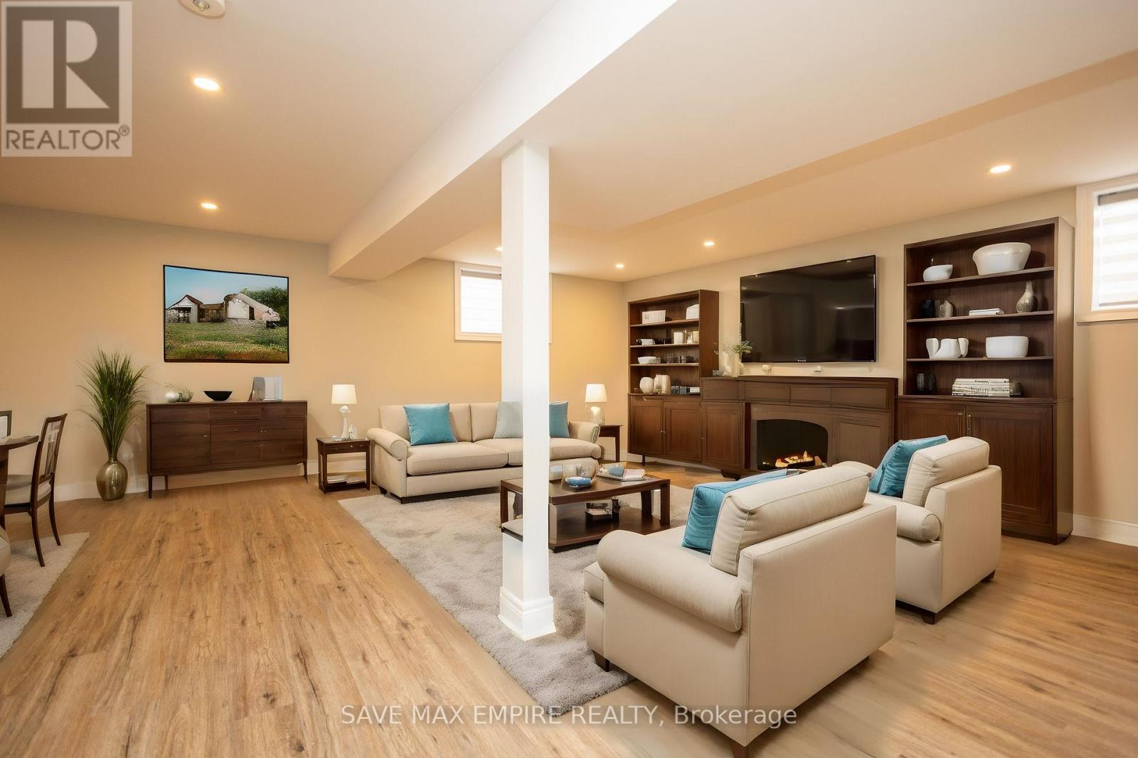 3580 CANFIELD CRESCENT - 10