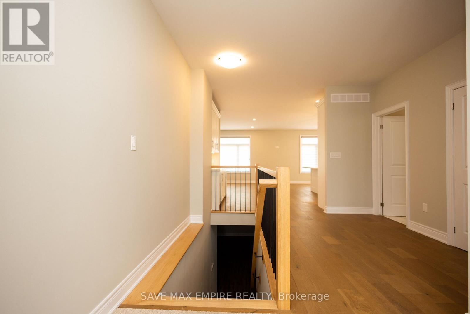 3580 CANFIELD CRESCENT - 21