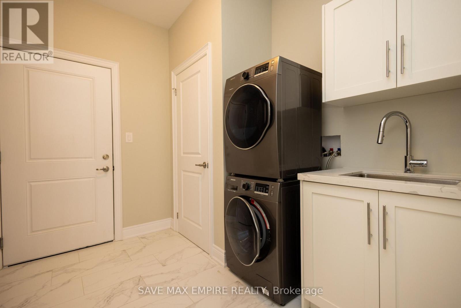 3580 CANFIELD CRESCENT - 25