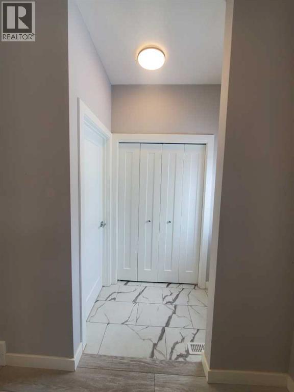 1045 West Lakeview Drive - 15