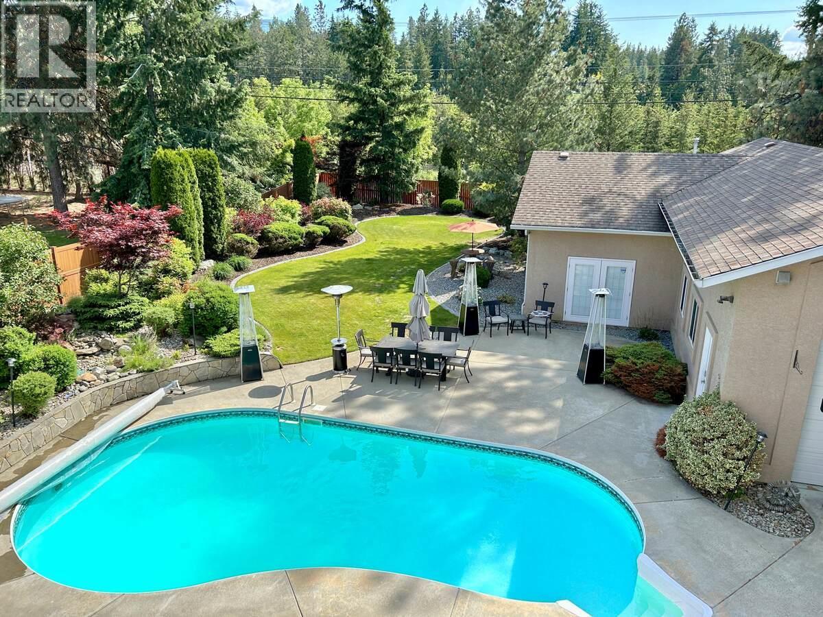 3911 Lakevale Place - 4