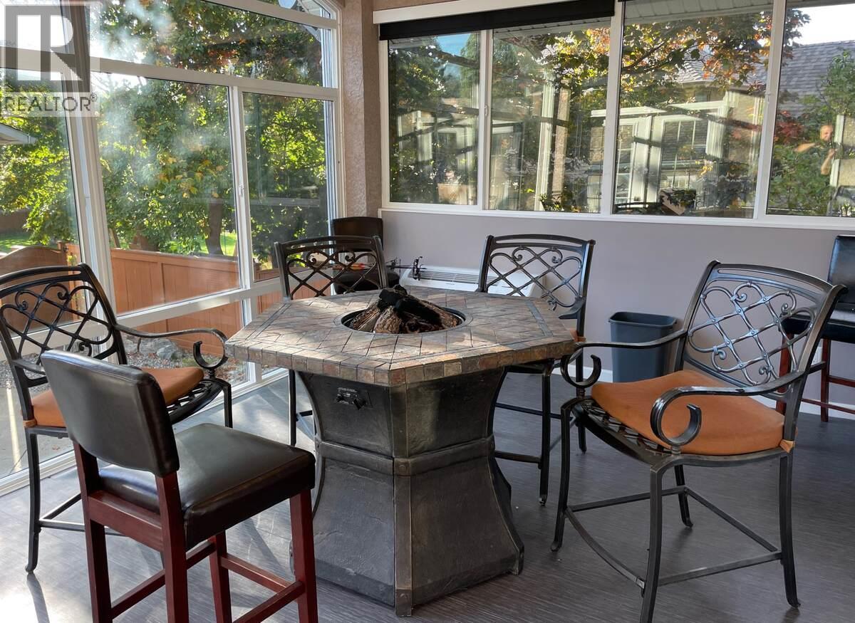 3911 Lakevale Place - 20