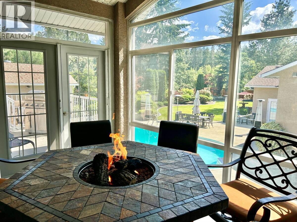 3911 Lakevale Place - 21