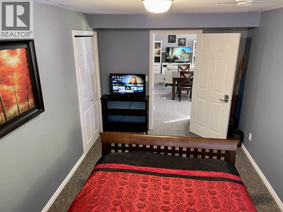 3911 Lakevale Place - 43
