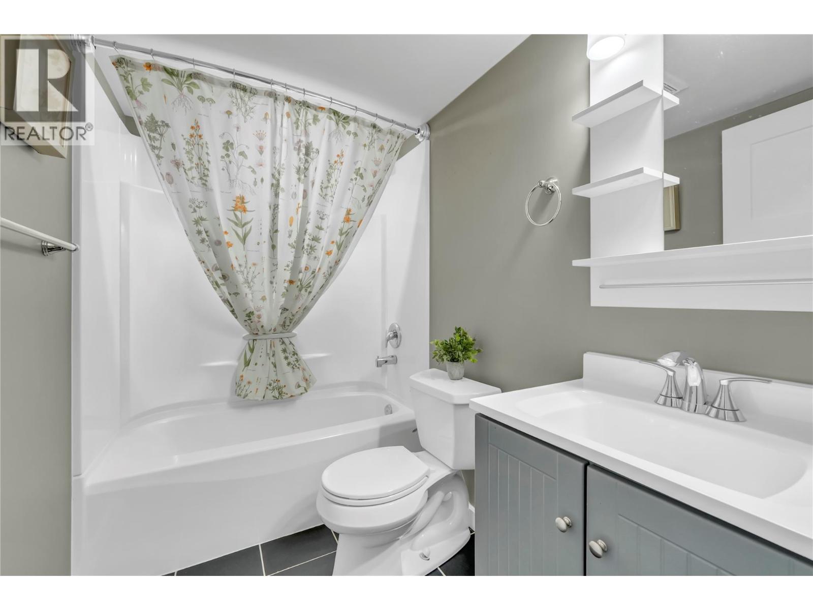 211 Westridge Court - 32